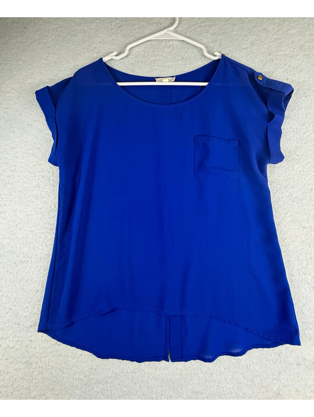 MINE Women's Blue Solid Round Neck Short Sleeve Button Back Blouse Size M